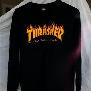 Long sleeve thrasher tee